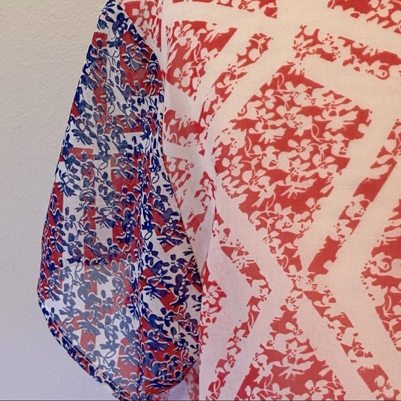 CAbi #732 Semi Sheer Coquette Red White Geometric Blouse Size Medium‎ - Picture 7 of 10